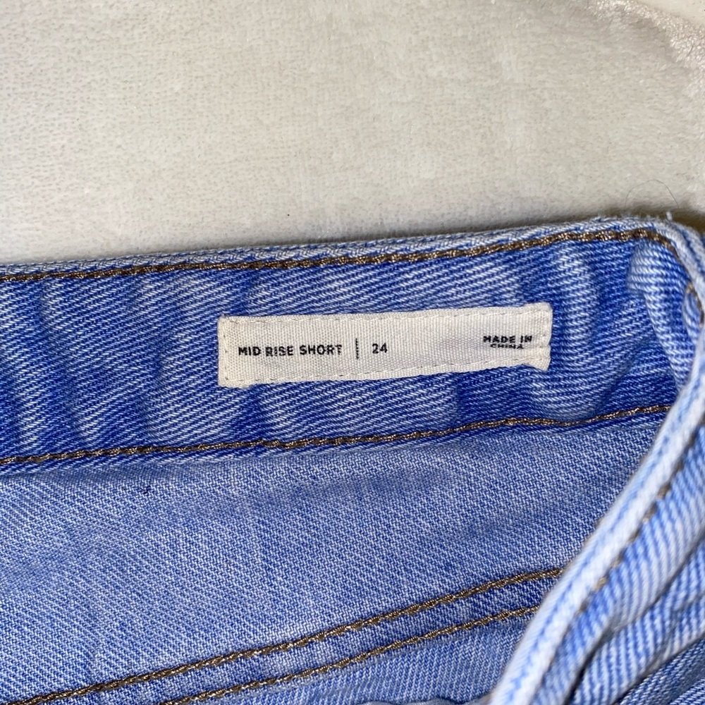 Pacsun Mid Rise Short - Picture 3 of 4